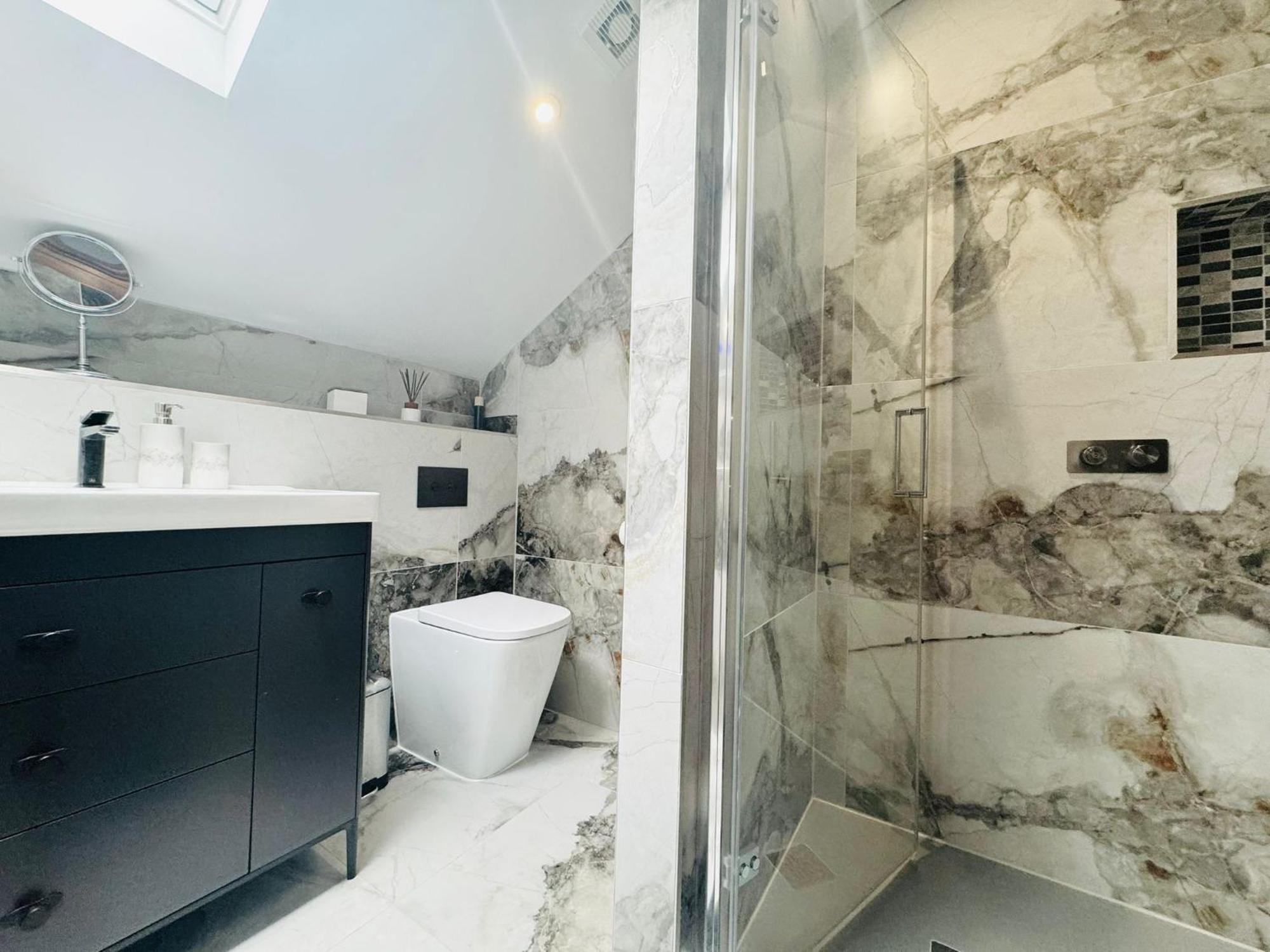 Am Victorian House Hotel Luton  Ngoại thất bức ảnh